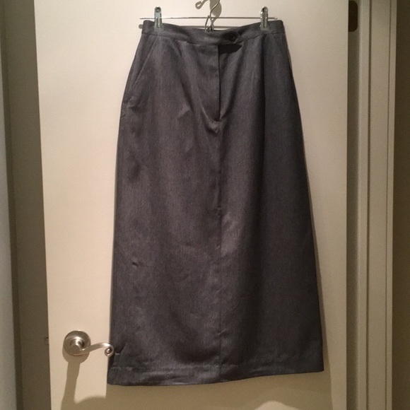 LL Bean Traveler Skirt - Picture 1 of 7